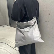 발렌시아가 Balenciaga 남여공용 크로스백 BC0543