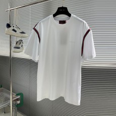 구찌 GUCCI 남성 라운드 반팔 GU6524