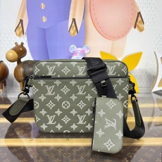 루이비통 LV 트리오 메신저 M12490