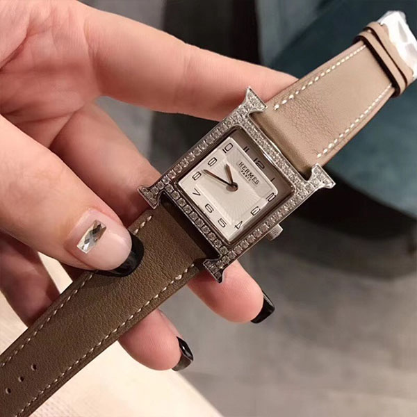 에르메스 HERMES H아워 더블스트랩 HS011