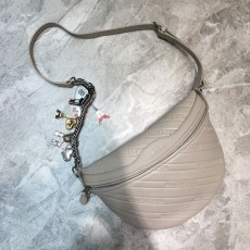 발렌시아가 Balenciaga 남여공용 힙색  BC0244