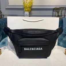 발렌시아가 Balenciaga 남여공용 벨트백  BC0281