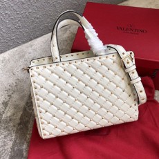 발렌티노 Valentino 0061 토트백 VN228