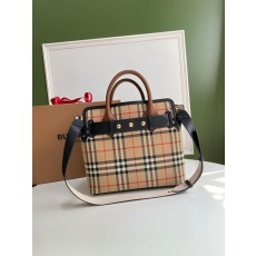 버버리 BURBERRY 스몰 빈티지 체크 트리플 스터드 벨트 백 BB0436