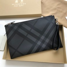 버버리 BURBERRY 런던 체크 클러치 40740361 BB0569