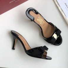 페레가모 FERRAGAMO 여성 슬리퍼 FM0709