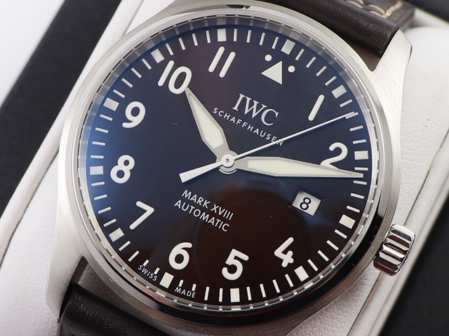 아이더블유씨 IWC 마크18 파일럿 IC003