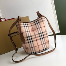 버버리 BURBERRY 버킷백 BB0600