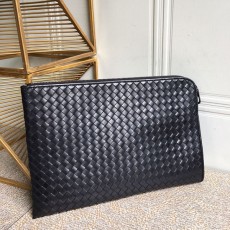 보테가 BOTTEGA VENETA 8021 남성 클러치 BO0486