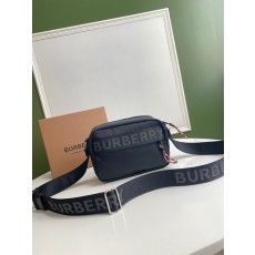 버버리 BURBERRY 크로스 바디백 BB0669