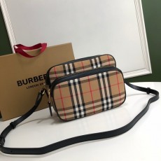 버버리 BURBERRY 크로스 바디백 BB0663