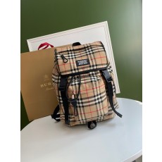 버버리 BURBERRY 남여공용 나일론 백팩 BB0654