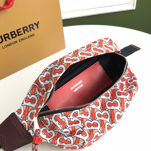 버버리 BURBERRY 남여공용 범백 BB0772