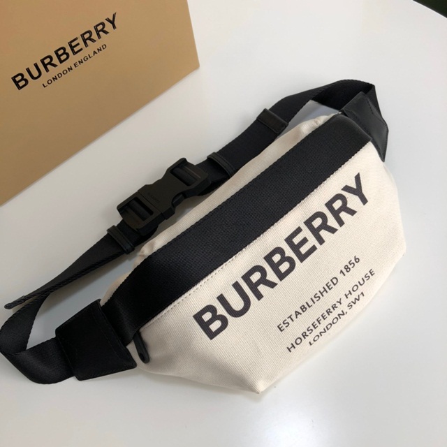 버버리 BURBERRY 남여공용 범백 BB0762