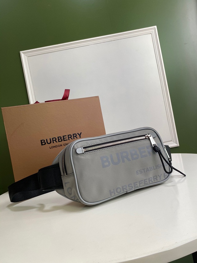 버버리 BURBERRY 남여공용 범백 BB0776