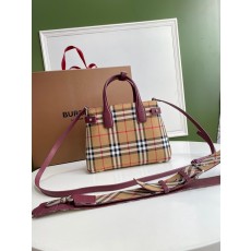 버버리 BURBERRY 스몰 타이틀백 BB0732