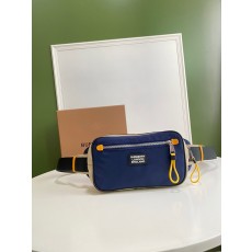 버버리 BURBERRY 남여공용 범백 BB0778
