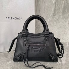 발렌시아가 Balenciaga 여성 토트백 BC0349