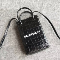 발렌시아가 Balenciaga 여성 폰홀더백 BC0435