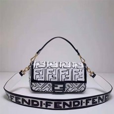 펜디 FENDI 바게트 백 FD0543