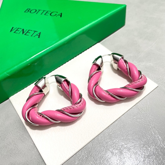 보테가 BOTTEGA VENETA 트위스트 후프 이어링 귀걸이 BO0003