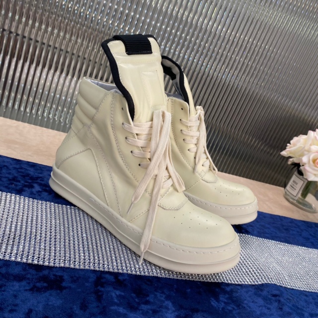 릭오웬스 Rick Owens 남여공용 스니커즈 하이탑 RO117