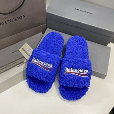 발렌시아가 Balenciaga 여성 퍼 슬리퍼 BG0625