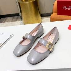 로저비비에 ROGER VIVIER 버클 발레리나 슈즈 RV124