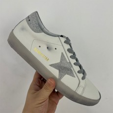 골든구스 GOLDEN GOOSE 남여공용 슈퍼스타 스니커즈 GD0535