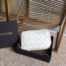 보테가 BOTTEGA VENETA 동전지갑 BO0741