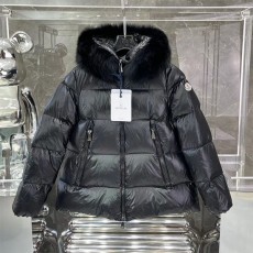 몽클레어 Moncler 여성 덕다운 패딩 M02165