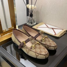 구찌 GUCCI 여성 홀스빗 베이비 로퍼 G2845