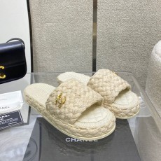 샤넬 CHANEL 여성 에크루 슬리퍼 C02071