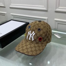 구찌 GUCCI 남여공용 볼캡 모자 GU0270