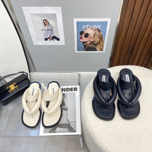 질샌더 JIL SANDER 여성 웨지힐 샌들 JS055