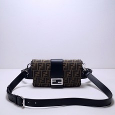 펜디 FENDI 바게트 숄더백 FD08426