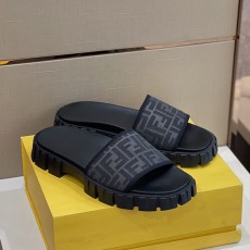 펜디 FENDI 남성 슬라이드 슬리퍼 F176