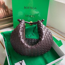 보테가 BOTTEGA VENETA 턴 파우치백 701024 BO0847