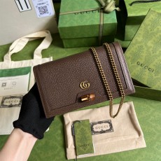 구찌 GUCCI 다이애나 숄더 미니백 696817 GU02197