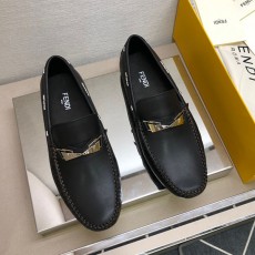 펜디 FENDI 남성 드라이빙 로퍼 F212