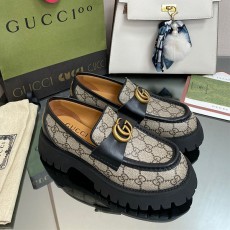 구찌 GUCCI 여성 로퍼 G3147