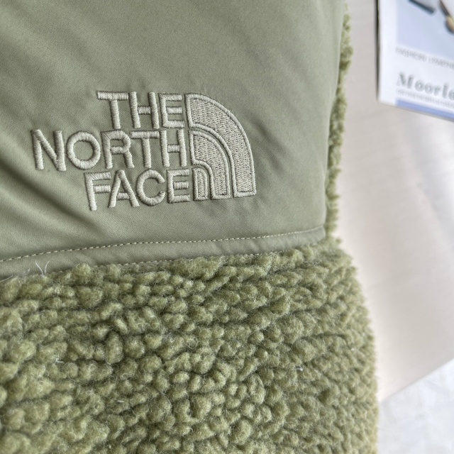 노스페이스 THE NORTH FACE 남여공용 패딩 TNF003