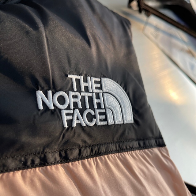 노스페이스 THE NORTH FACE 남여공용 패딩 조끼 TNF002