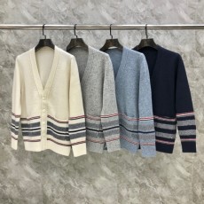 톰브라운 THOMBROWNE 남여공용 니트 가디건 T4549