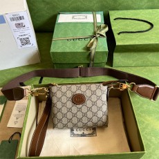 구찌 GUCCI 인터로킹 G 메신저백 723306 GU02376