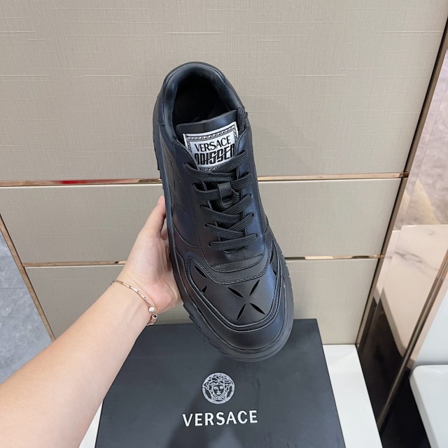 베르사체 Versace 남성 오디세이아 스니커즈 VS0260