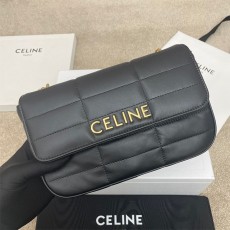 셀린느 CELINE 모노크롬 마틀라세 체인 숄더백 111273  CL0573