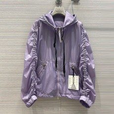 몽클레어 Moncler 여성 바람막이 자켓 M02743