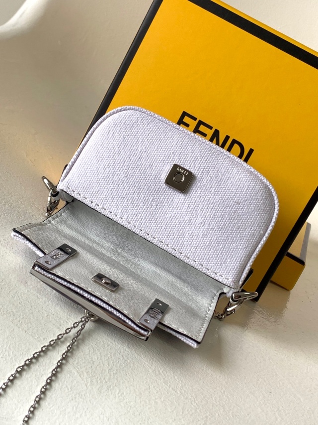 펜디 FENDI 여성 숄더백 FD08482