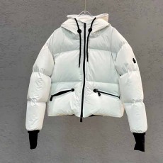 몽클레어 Moncler 여성 패딩 M02884